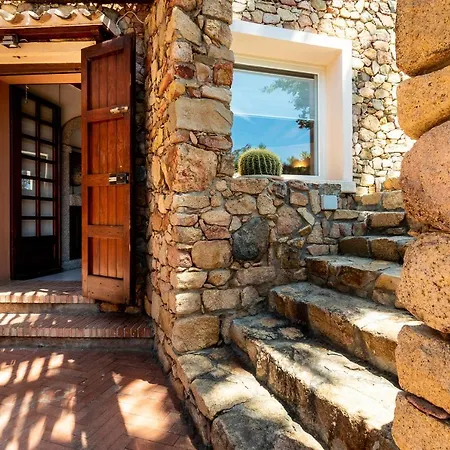 Sleeps 10 Pool Air Con Wifi